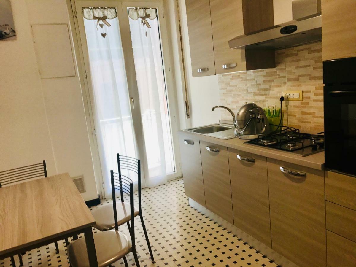 Appartement La Casa Di Claudia à Gênes Extérieur photo